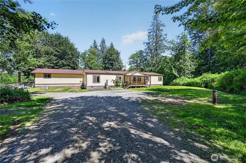 22430 Criddle Ln, Mount Vernon, WA, 98274-8268 | Card Image