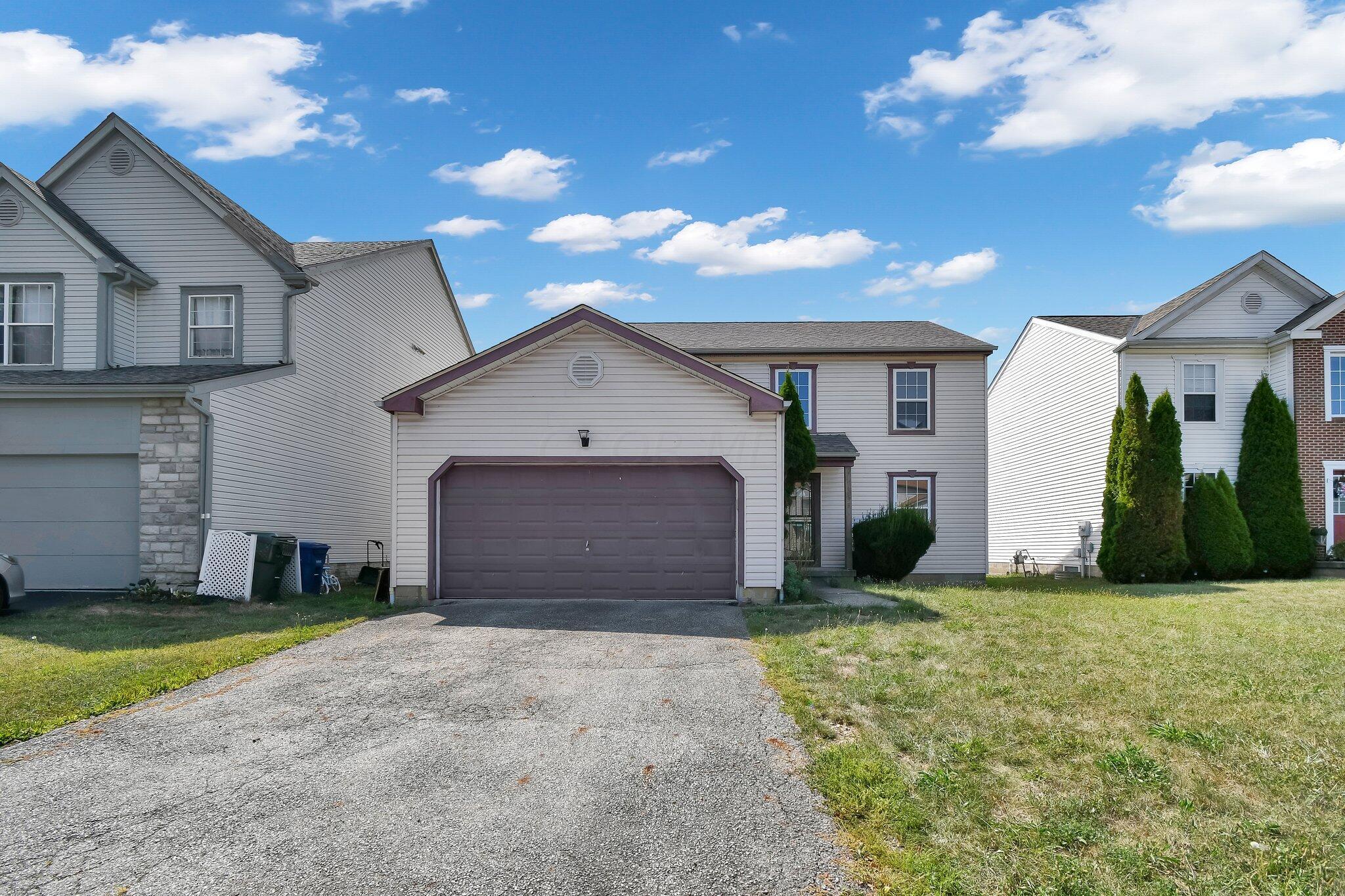 Fabyan Dr, Reynoldsburg, OH 43068