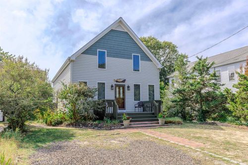323 Alexander Ave, Cape May Point, NJ, 08212-3003 | Card Image