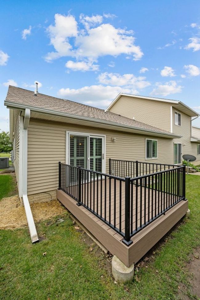 UNIT-12 - 1458 Tower Ln Ne, Condo with 2 bedrooms, 2 bathrooms and null parking in Cedar Rapids IA | Image 27