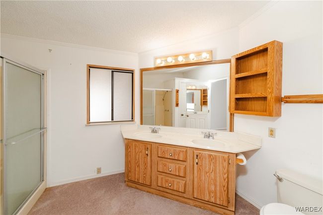 Master Bathroom | Image 23