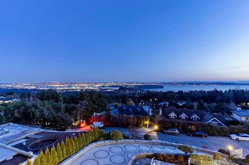 965 King Georges Way, West Vancouver, BC, V7S1S6 | Card Image