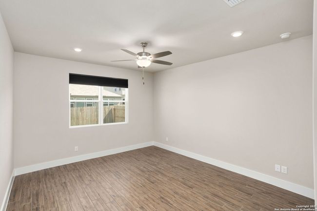 7317 Walkers Loop, House other with 4 bedrooms, 3 bathrooms and null parking in Live Oak TX | Image 14