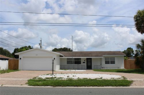 6081 22nd Ave N, ST PETERSBURG, FL, 33710-4171 | Card Image