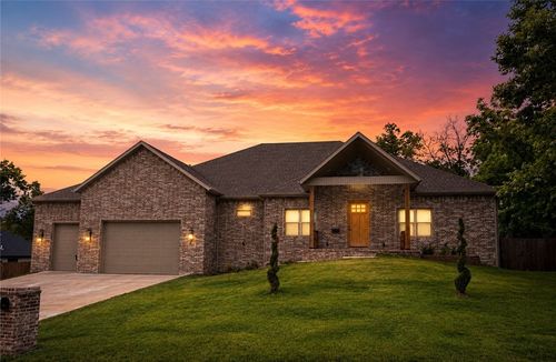 12412 Wildwood Dr, Rogers, AR, 72756-3089 | Card Image