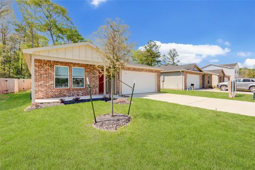 10042 Cerritos Drive, Conroe, TX, 77306 | Card Image