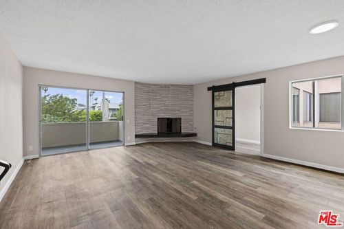8-1538 Stanford St, Santa Monica, CA, 90403 | Card Image