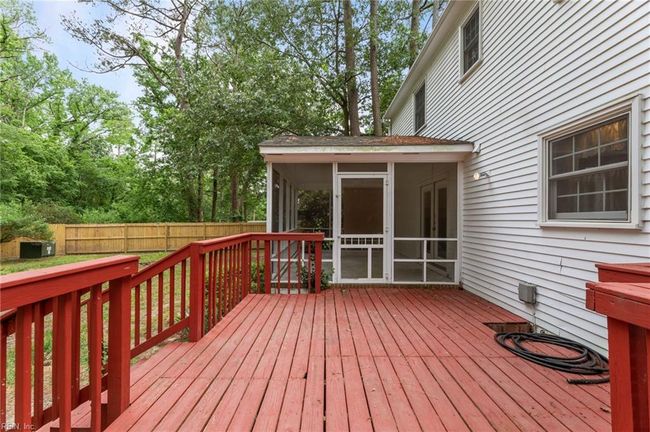 Deck | Image 36