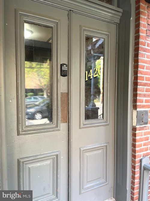 apt-3-1420 N Van Buren St, WILMINGTON, DE, 19806-3279 | Card Image