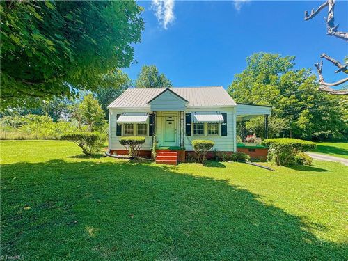 516 Turner St, Asheboro, NC, 27203-3730 | Card Image