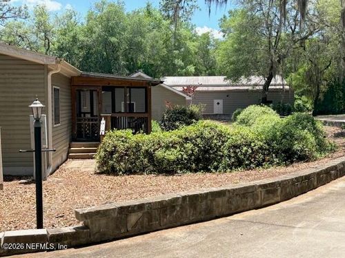 240 Swan Lake Dr, MELROSE, FL, 32666-3063 | Card Image