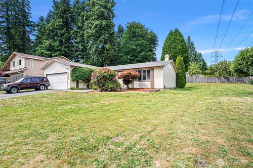 12244 Ne 136th Pl, Kirkland, WA, 98034-2230 | Card Image