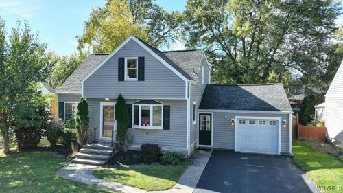 26 Warren Ave, West Seneca, NY, 14224-3010 | Card Image