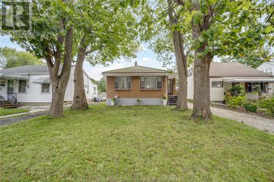 1928 Central Ave, House other with 3 bedrooms, 1 bathrooms and null parking in Windsor ON | Image 2