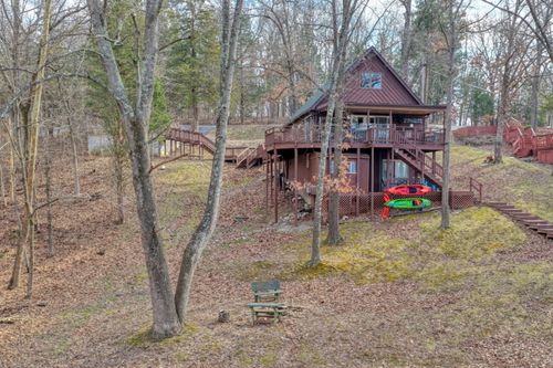 565 Lake Shore Dr N, Goreville, IL, 62939-3126 | Card Image