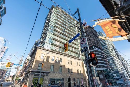 903-39 Sherbourne St, Toronto, ON, M5A0L8 | Card Image