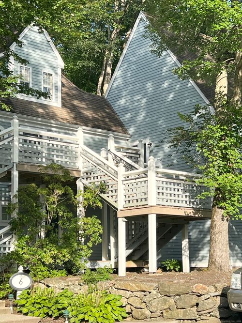 624-624 Old Pond Ln, Norwich, CT, 06360-7037 | Card Image