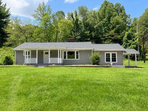112 Frankie Ln, Stuart, VA, 24171 | Card Image