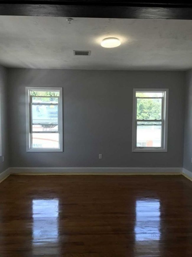 APT-3 - 545 Park Ave, Condo with 3 bedrooms, 2 bathrooms and 2 parking in Worcester MA | Image 4
