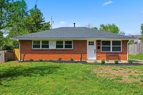 211 Mandalay Rd, Lexington, KY, 40504-1332 | Card Image