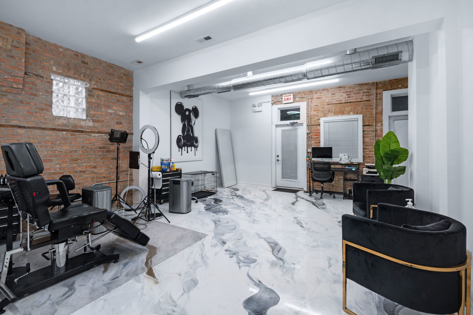 Commercial Lease in Chicago 5