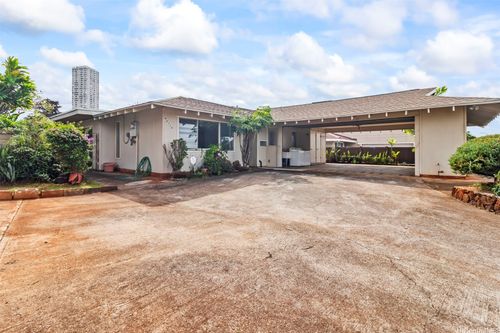 98-324 Puaalii St, Aiea, HI, 96701-2211 | Card Image