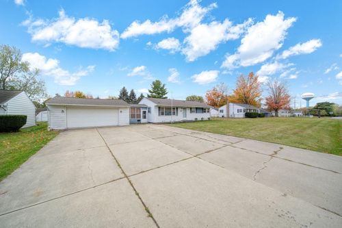 1341 Joseph St, Jackson, MI, 49202-1005 | Card Image