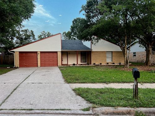 2919 Hamm Rd, Pearland, TX, 77581-5549 | Card Image