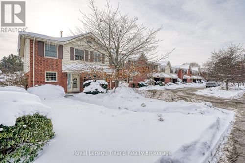 538 Ingersoll Ave, Woodstock, ON, N4S4Y2 | Card Image