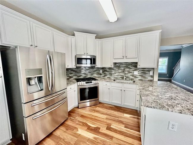 3988 Church View Ln, Townhouse with 2 bedrooms, 3 bathrooms and null parking in Suwanee GA | Image 7