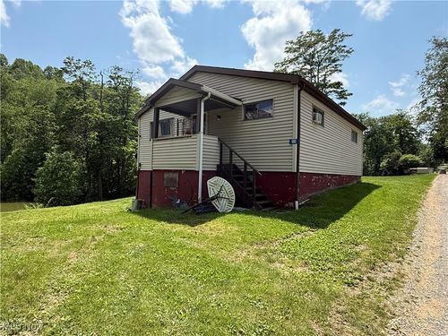 51 Buckeye Drive, New Cumberland, WV, 26047 | Card Image