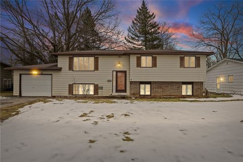 208 Mount Ridge Cir, Greece, NY, 14616-4832 | Card Image