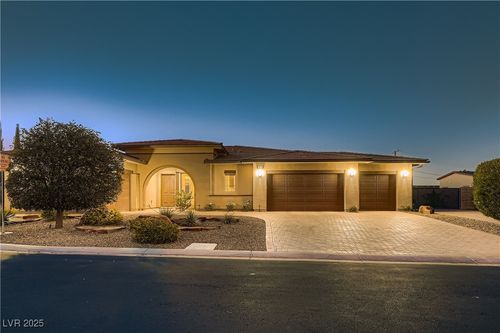 7876 Wheeler Creek Ct, Las Vegas, NV, 89113-5307 | Card Image