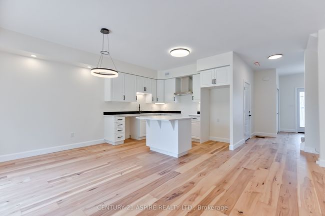 94C Frontenac Cres, House attached with 3 bedrooms, 3 bathrooms and 1 parking in Deep River ON | Image 22
