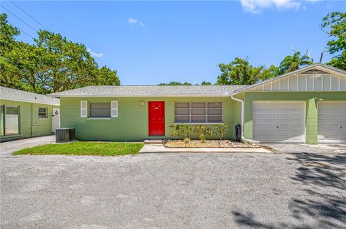 539 New York Ave, Dunedin, FL, 34698-7965 | Card Image
