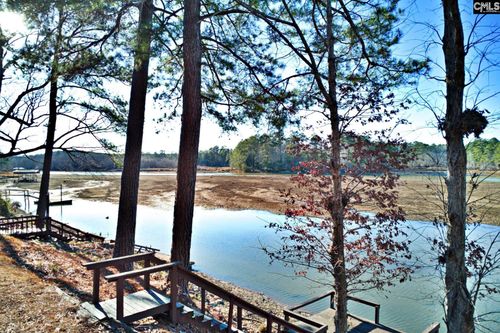 2081 Great North Rd, Winnsboro, SC, 29180-6099 | Card Image