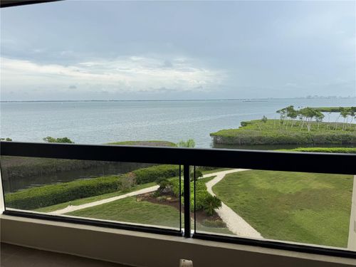 446-2020 Harbourside Dr, LONGBOAT KEY, FL, 34228-4247 | Card Image