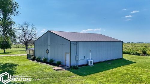 407 W Pleasant, Cincinnati, IA, 52549-8852 | Card Image