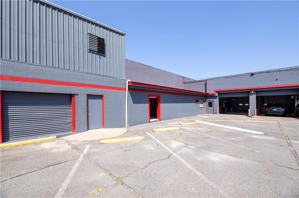 Commercial Sale in Waycross 5