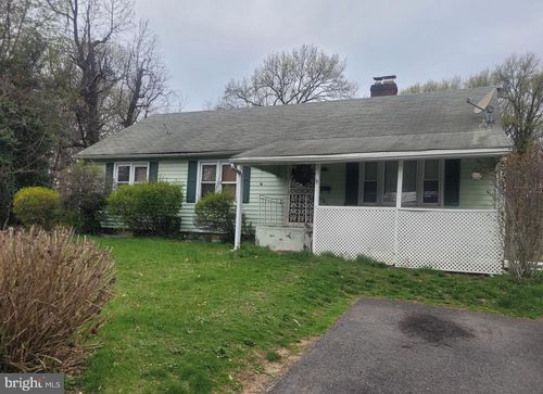 5703 Beaver Dam Rd, BRISTOL, PA, 19007-2909 | Card Image