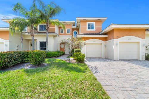 2613 Langrove Ln, Vero Beach, FL, 32962-4208 | Card Image