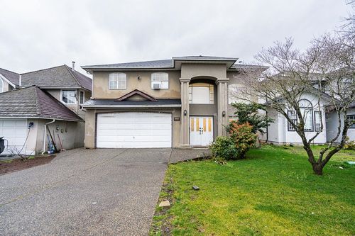 5251 Brock St, Richmond, BC, V6V2R1 | Card Image