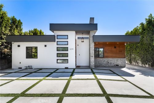 6230 Beeman Ave, North Hollywood, CA, 91606-4401 | Card Image