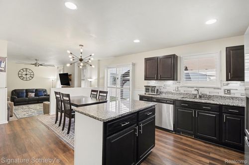 50419 Corey Ave, Chesterfield, MI, 48051-3795 | Card Image