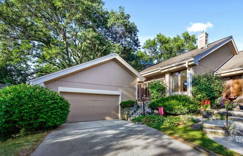 5807-5807 Woodcreek Lane, Middleton, WI, 53562 | Card Image