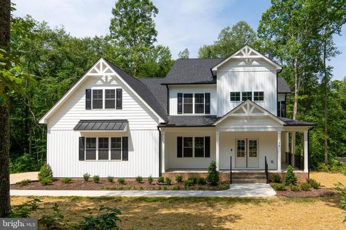 29 Dove Ct, BUMPASS, VA, 23024-4764 | Card Image