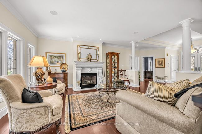 5029 Cedar Springs Crt, House other with 3 bedrooms, 3 bathrooms and 12 parking in Burlington ON | Image 13