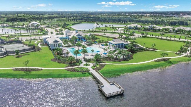 8045 Nevis Run, House other with 4 bedrooms, 6 bathrooms and null parking in BRADENTON FL | Image 17