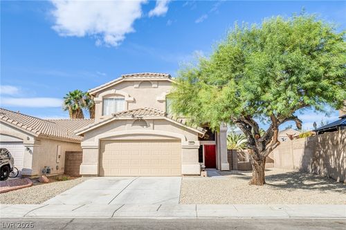 4653 Grand Rock Dr, North Las Vegas, NV, 89081-3285 | Card Image