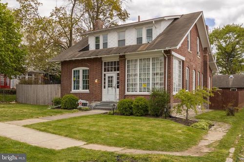 12 Centre Ave, JEFFERSONVILLE, PA, 19403-3218 | Card Image